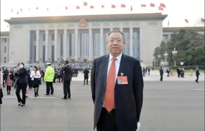 全國人大代表、寶泰隆董事長焦云帶來5份建言，建議對東北企業(yè)開啟上市“綠色通道”